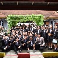 Kegiatan Outdoor Study Kelas XII Akutansi ke BSIP Riau | SMK METTA MAITREYA